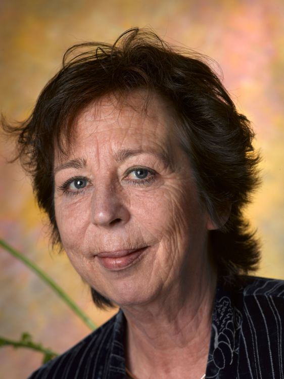 Renate Dorrestein